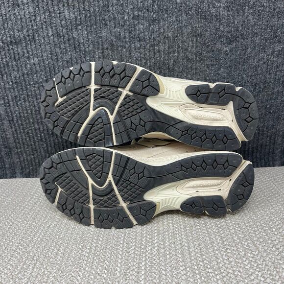 New Balance 2002R Calm Taupe Angora Silver Shoes Women’s 9 / 7.5 Mens M2002RCC - Picture 6 of 8